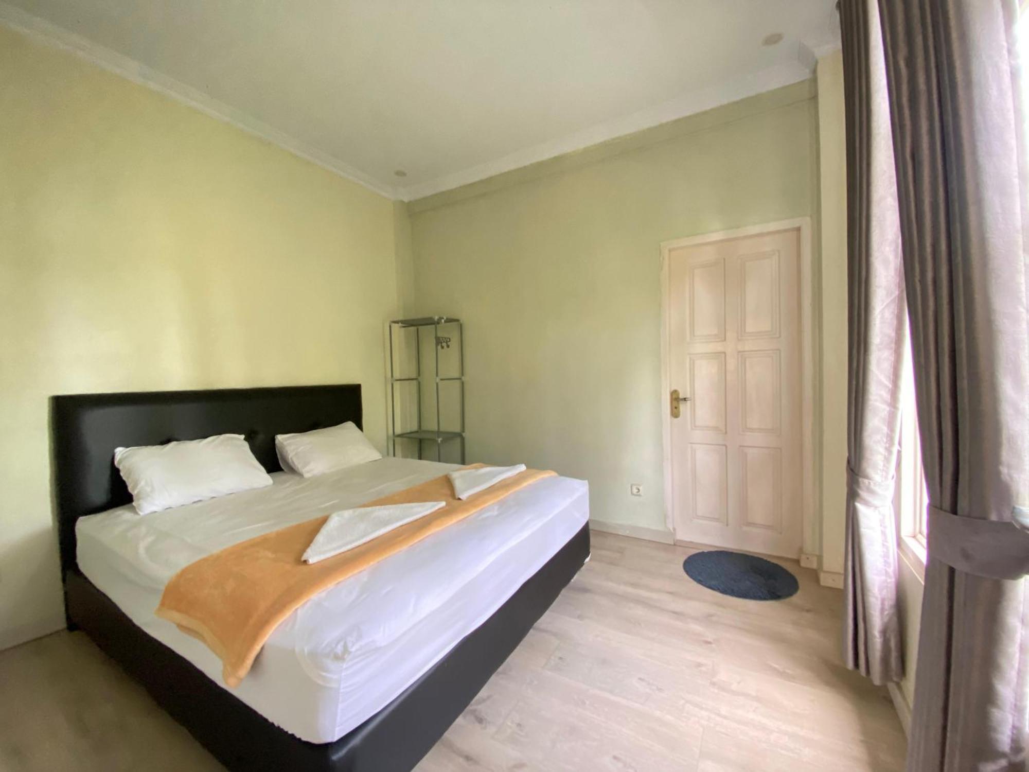 A Spacious Tropical 4 Bedrooms With Bathrooms Villa Marion Tomohon With The View Of Gunung Lokon Zewnętrze zdjęcie